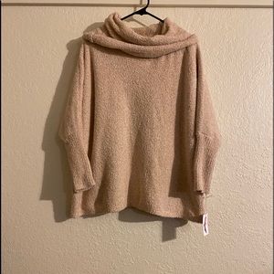 Jessica Simpson- sweater